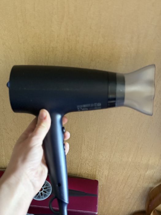 Фен PHILIPS BHD360 серії 3000