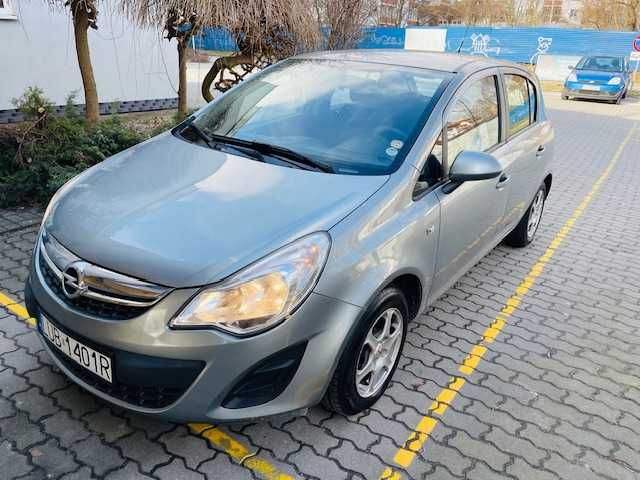 opel corsa 2013r