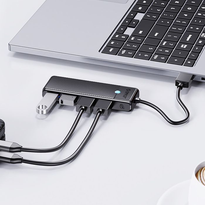 Hub PAPW4A-C3 rozdzielacz 4x USB-A - czarny