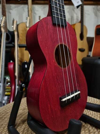 Mahalo MS1 TRD ukulele sopranowe + pokrowiec Slimline Series MS-1 TRD