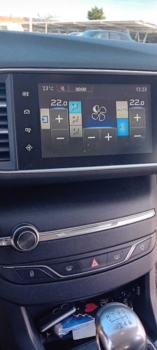 Peugeot 308 SW 1.6 E-HDI