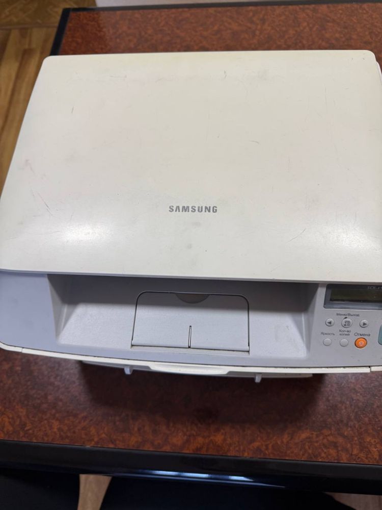 МФУ Samsung SCX 4100 + 1 картридж