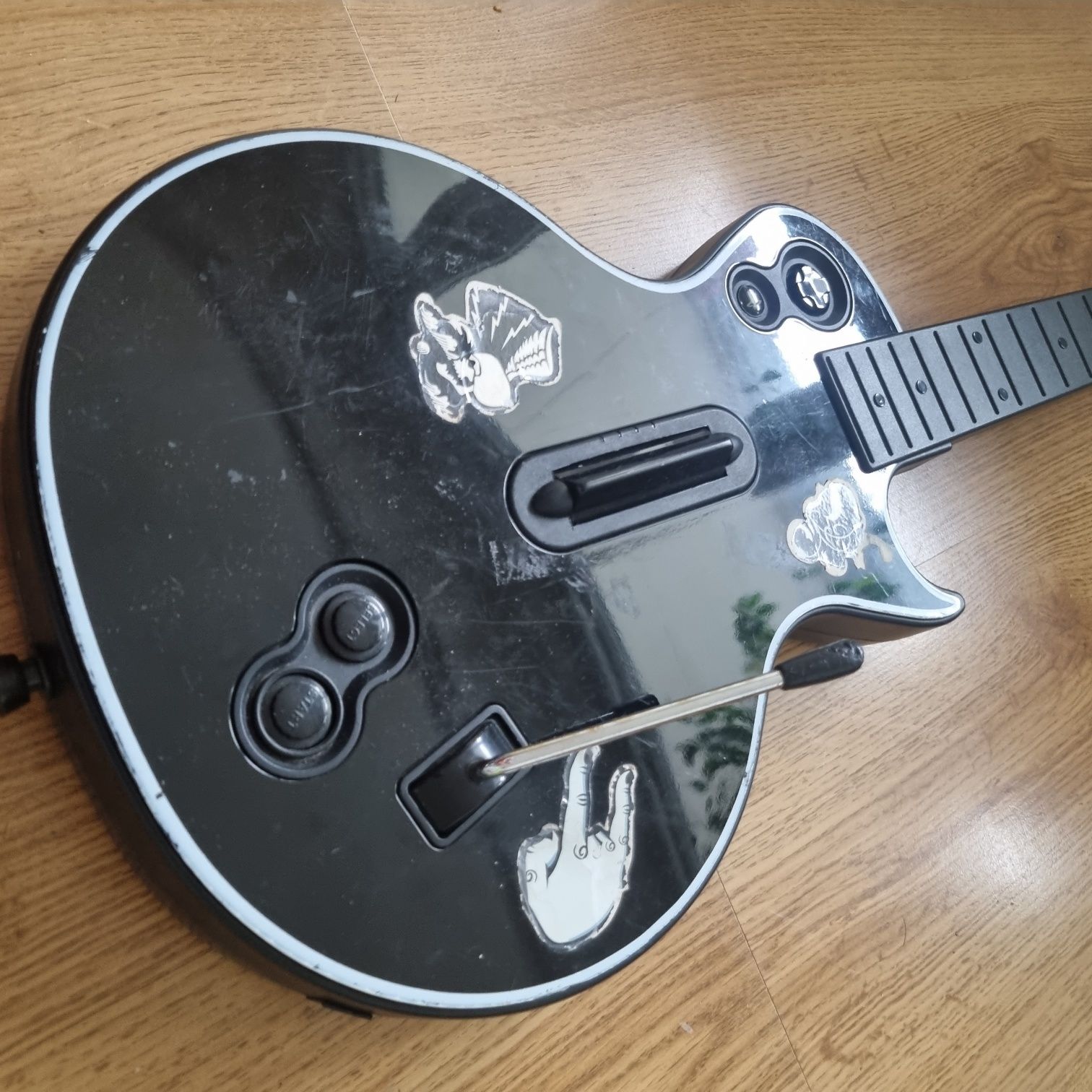 Gitara Gibson do Sony Ps3 Opis