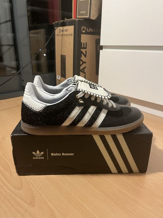 Adidas Wales Bonner (black)