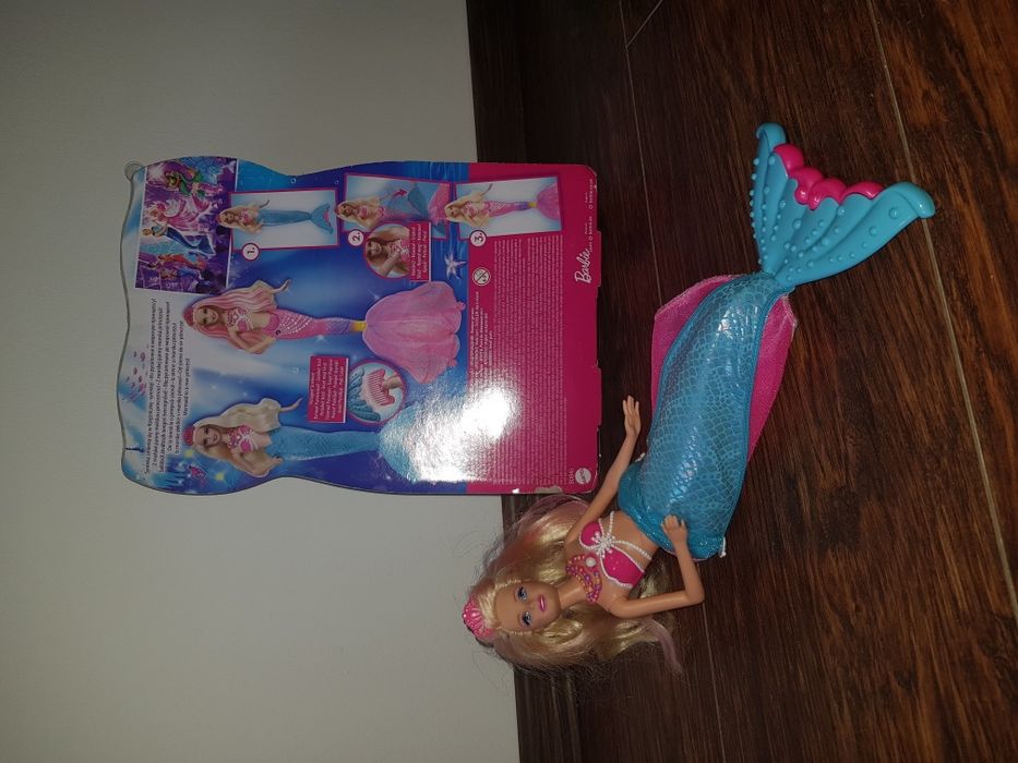 Lalka Barbie syrenka Mantel Arielka