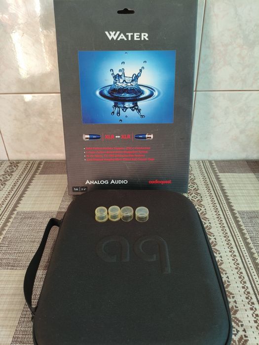 Audioquest Water XLR (2 * 1 m) топовый межблочный кабель