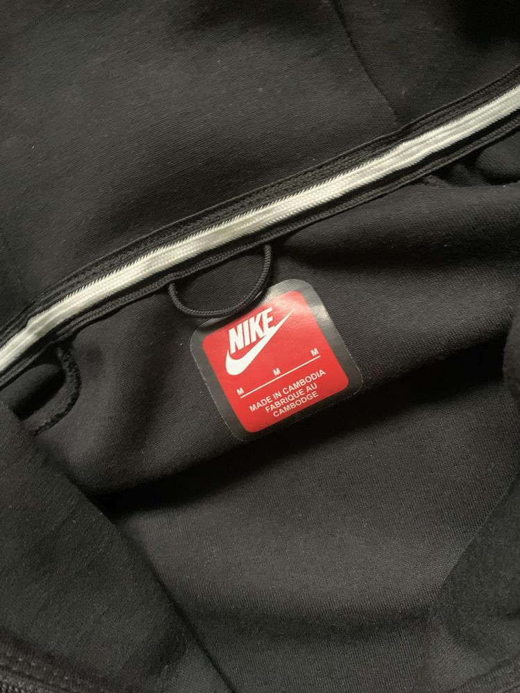 nike tech fleece