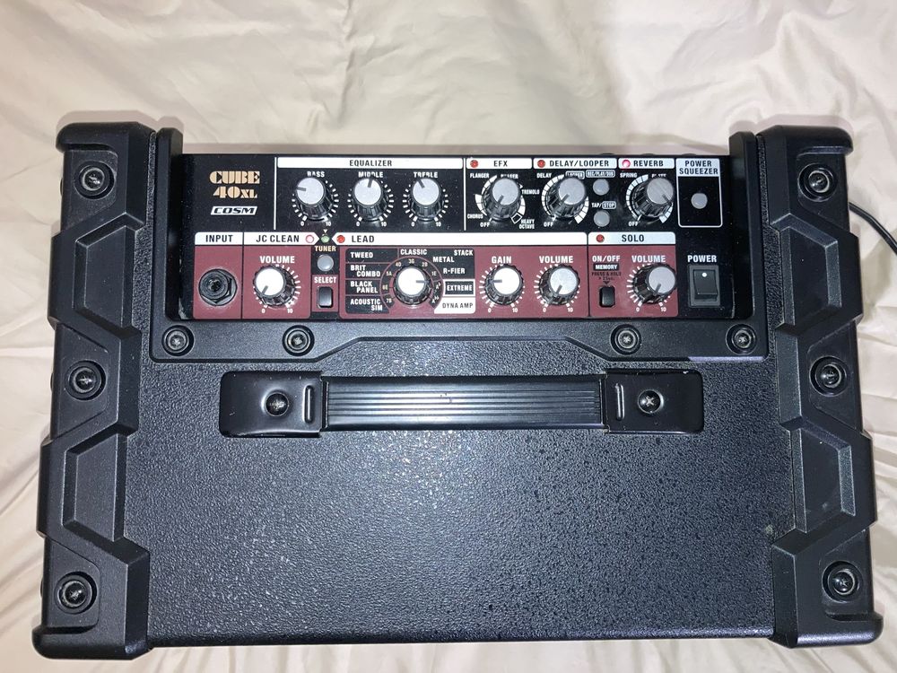Продам комбопідсилювач! Roland Cube 40XL
