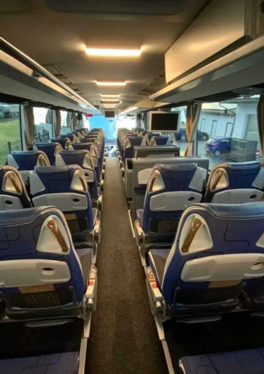 Wynajem Autokarów Bus Zakopane przewóz osób krajowy międzynarodowy