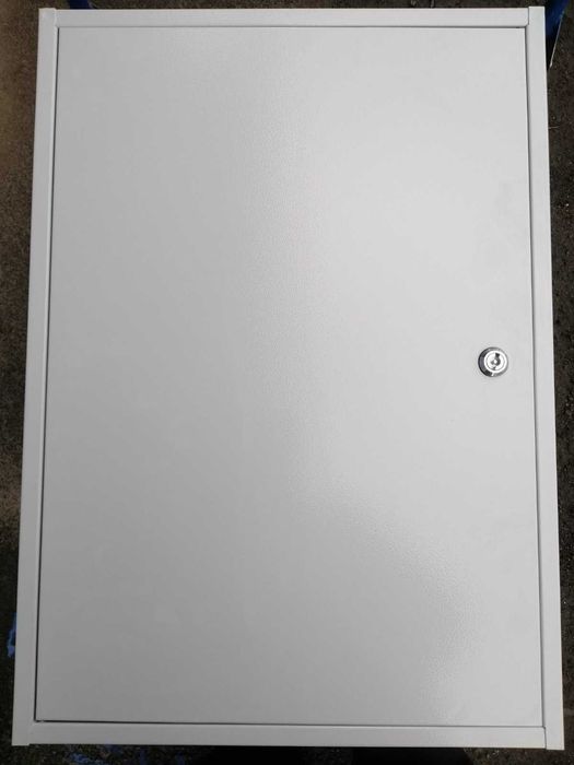 Щит монтажний навісний електричний Білмакс