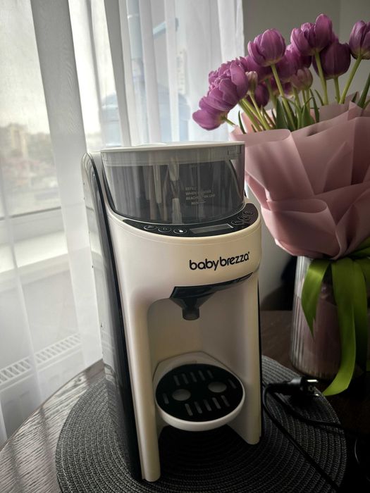 Машинка для приготування суміші Baby Brezza Formula Pro Advanced