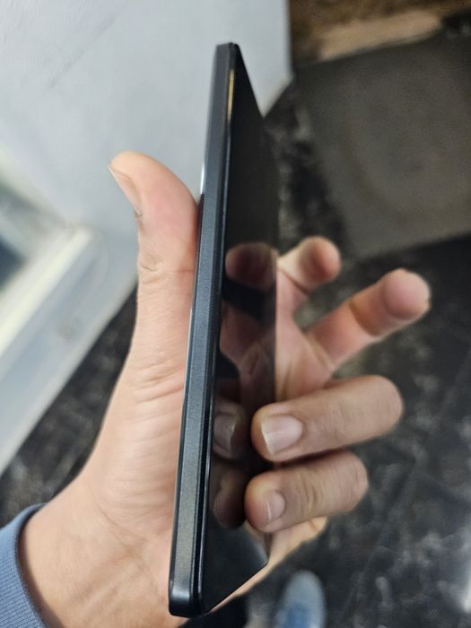 Xiomi redmi note 12 pro plus..256/8gb