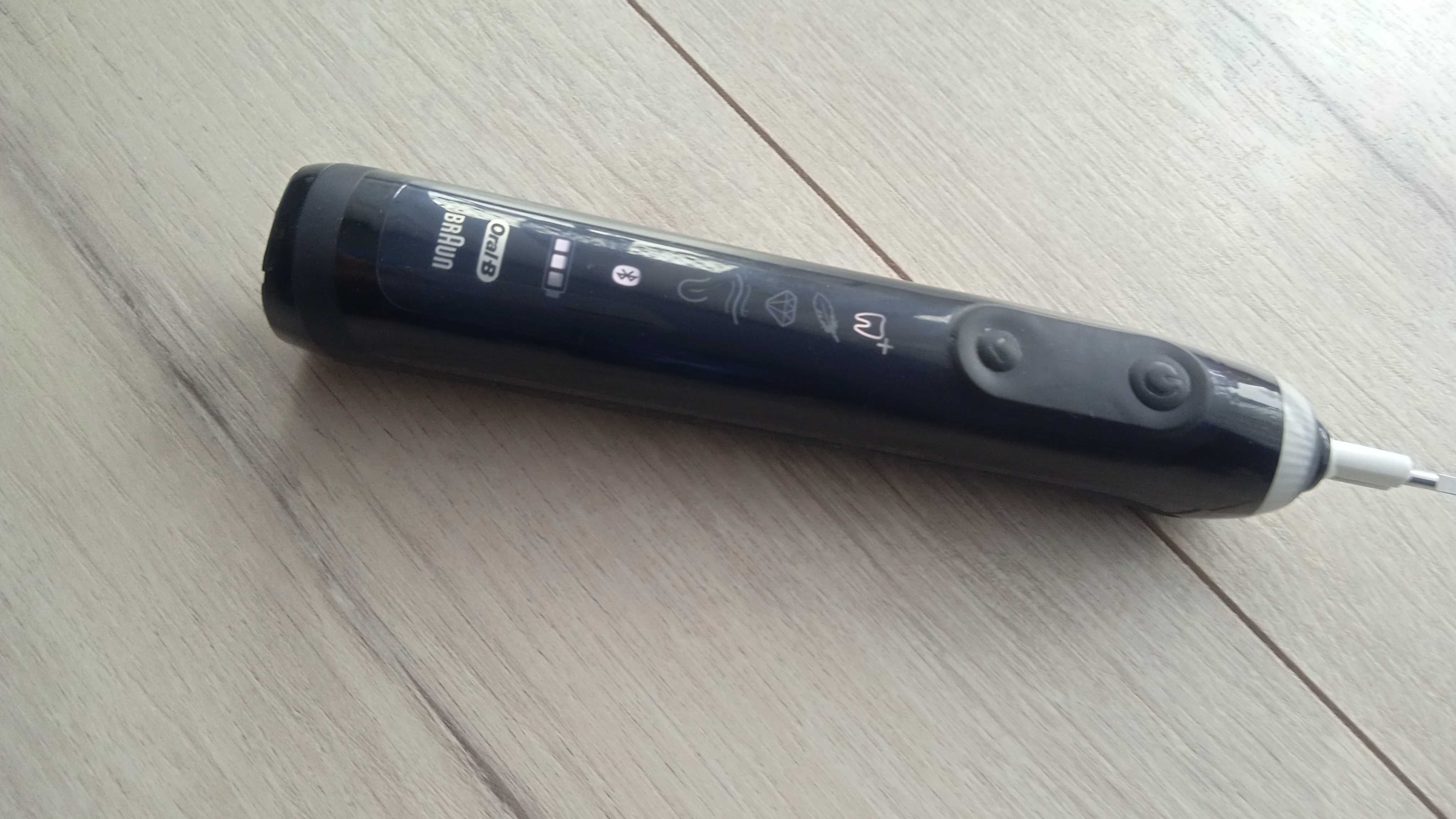 Szczoteczka elektryczna Oral-B Genius X 20000n