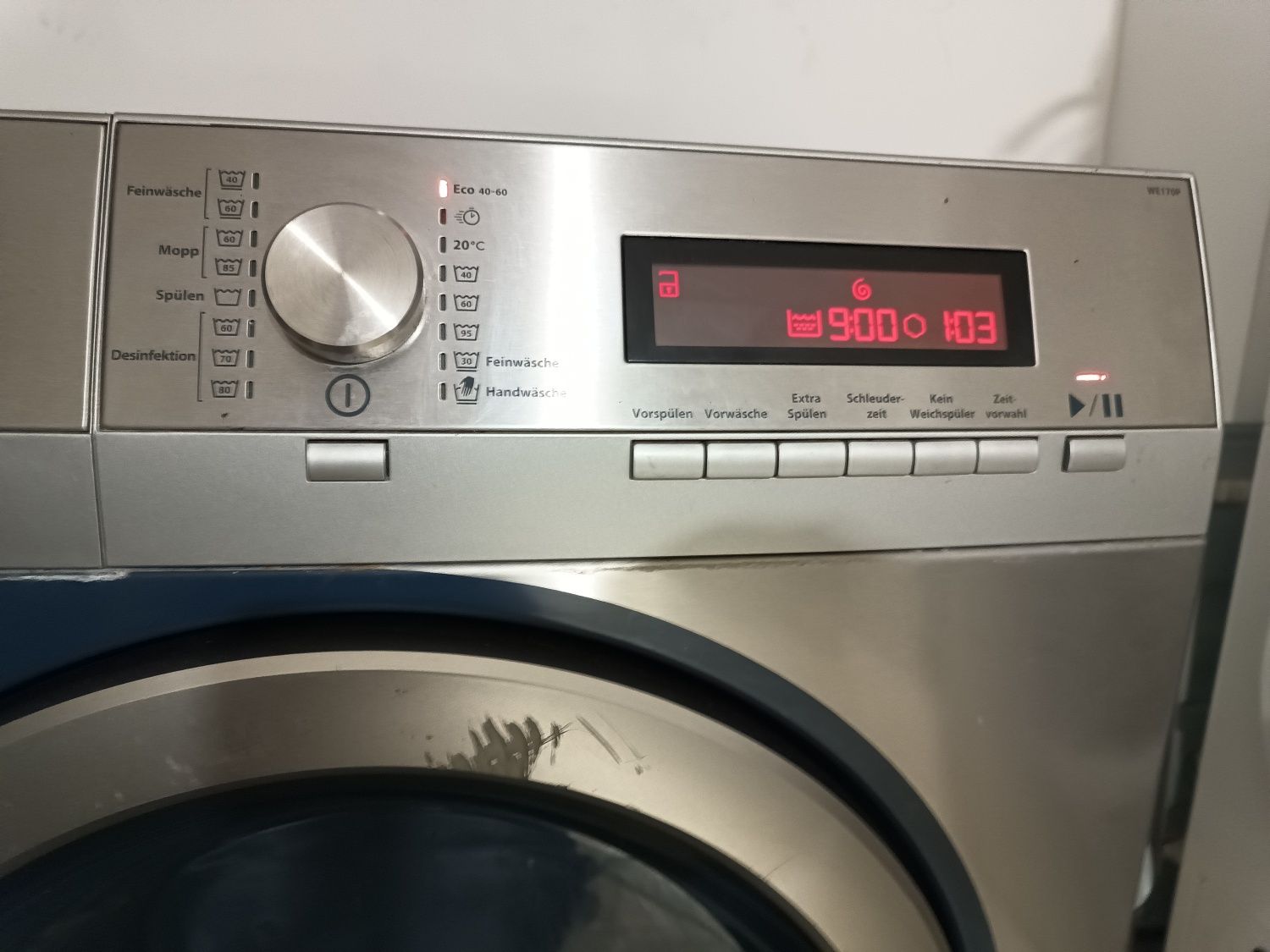 Pralka pralnica miele professional