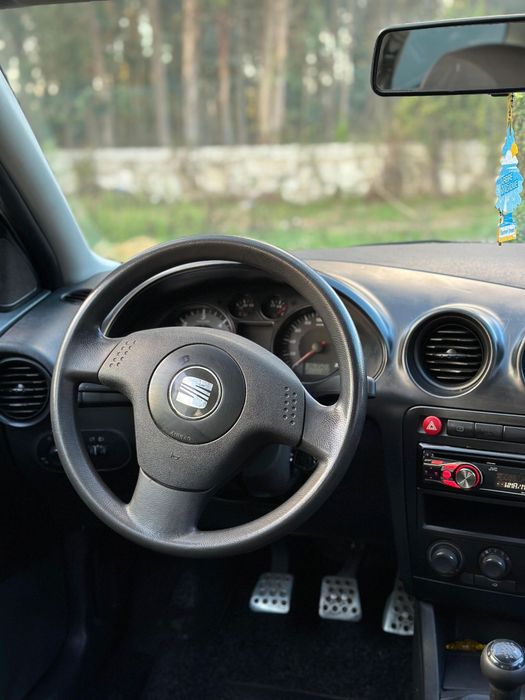 Seat ibiza 1.4 tdi 5 lugares