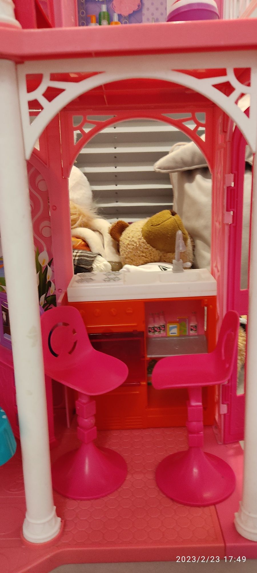 Domek Barbie mebelki szafa łóżko kuchnia