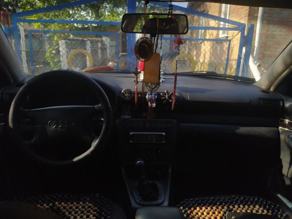 Продам audi a4b5.…..СРОЧНО!!!