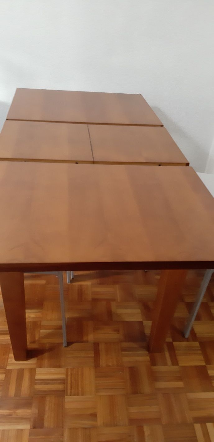 Mesa jantar extensível
