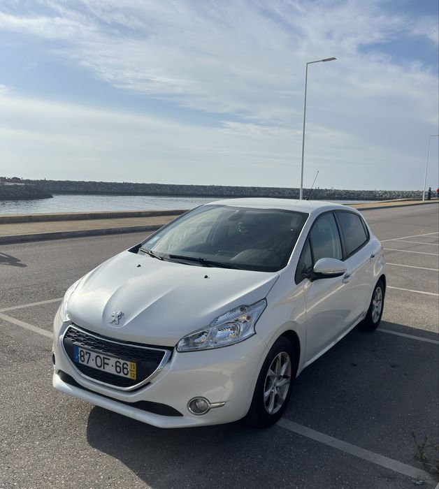 Peugeot 208 1.4 HDi