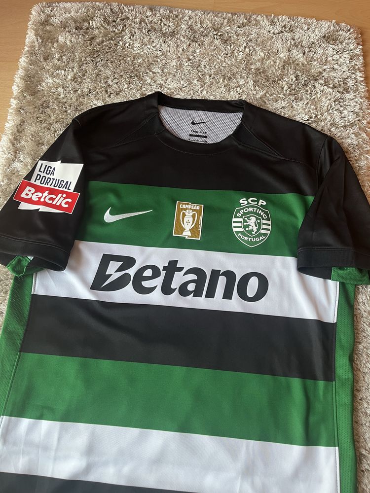Medalha e camisola bicampeão Sporting 24/25