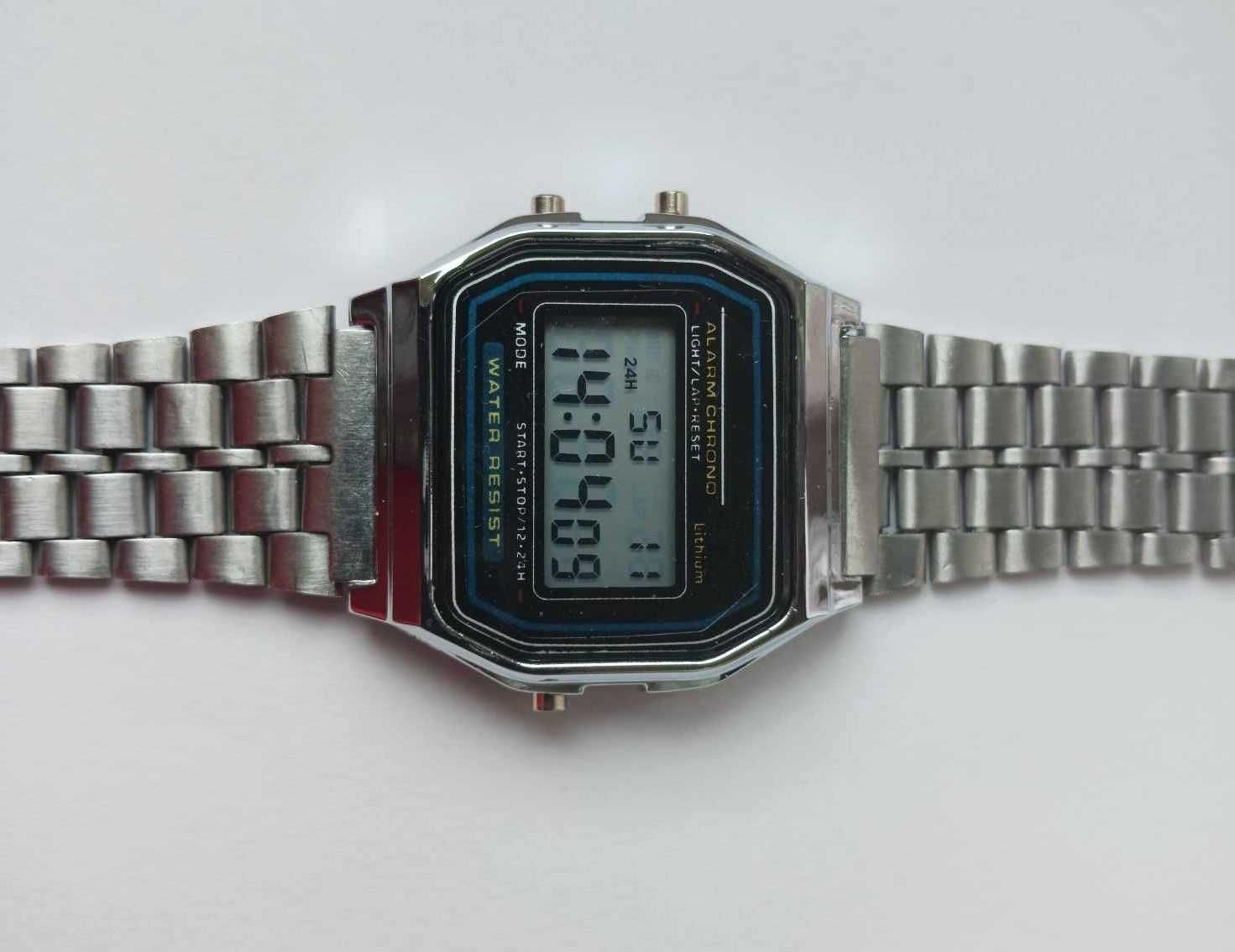 zegarek kwarcowy elektroniczny retro , nowy cyfrowy