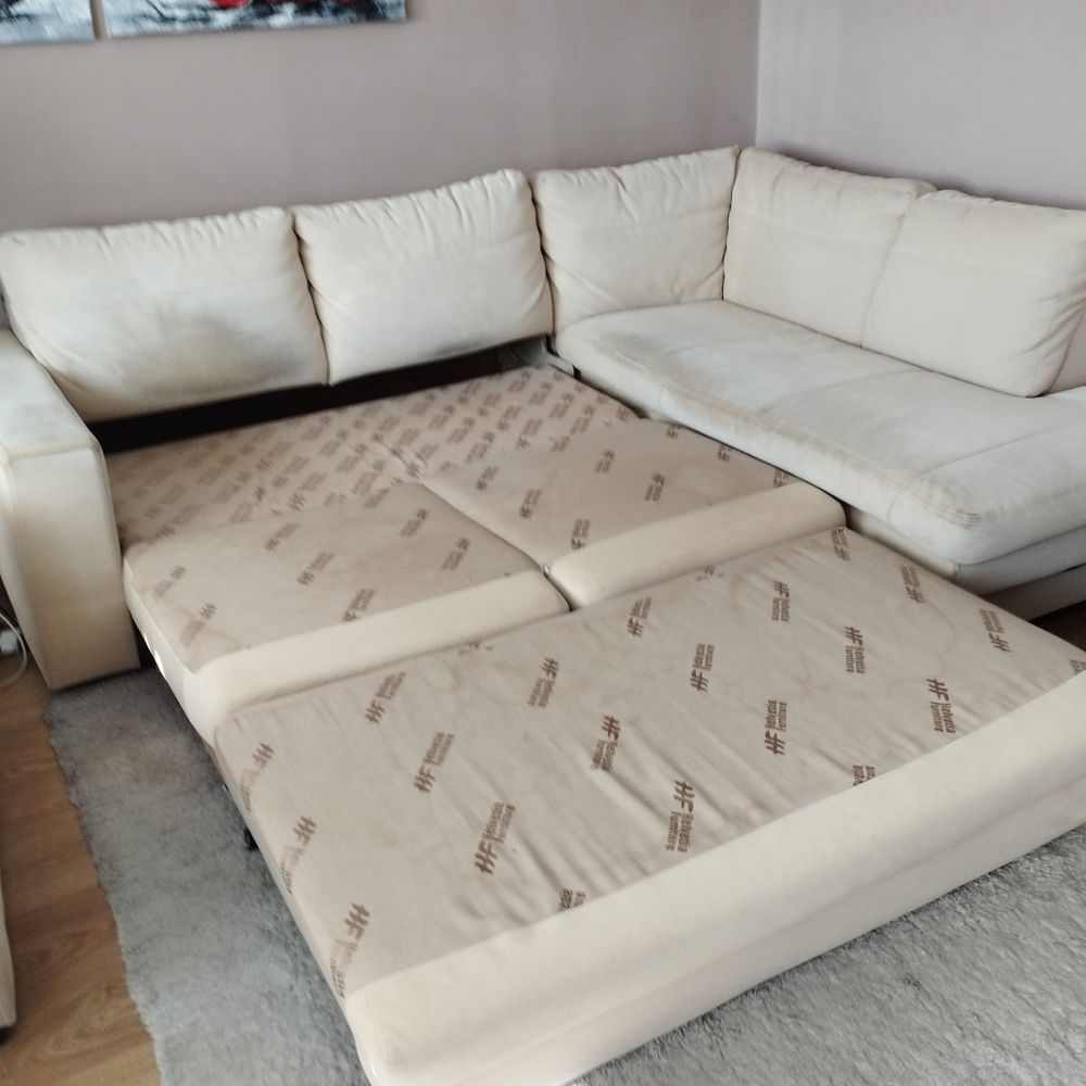 Narożnik z funkcją spania  i fotel