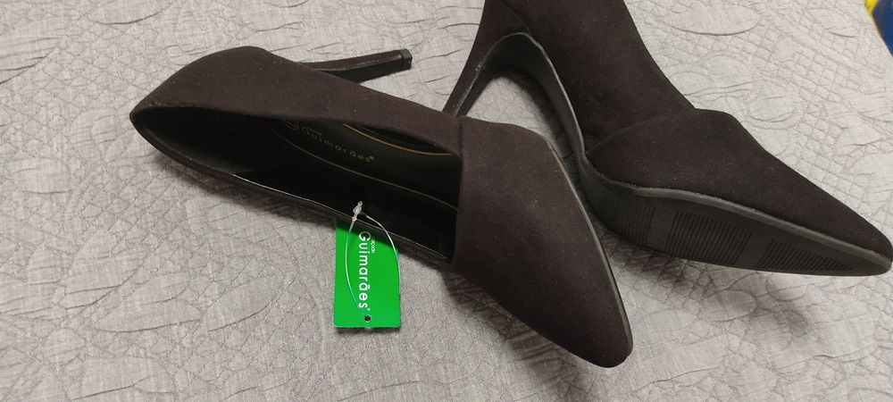 Sapatos novos senhora
