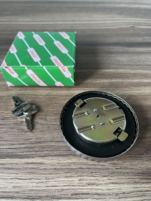 NOWY DUELLS korek zbiornika MZ ETZ 125 MZ ETZ 150 MZ ETZ 250 MZ TS 250