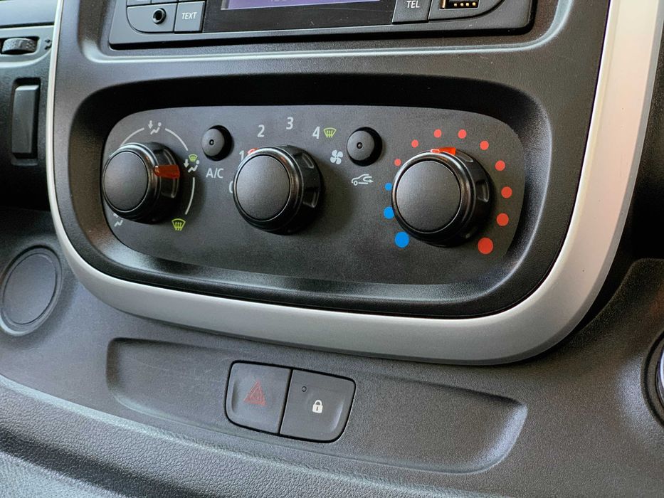 Renault Trafic 2019 9 місць