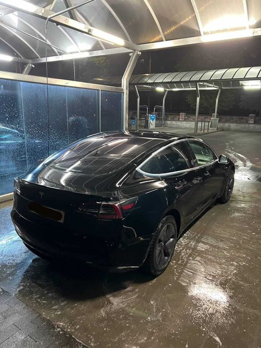 Tesla Model 3 | 500км  | Електромобіль | Оренда або робота в таксі