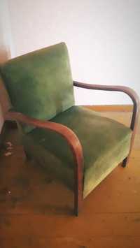 Sprzedam stary fotel w stylu retro