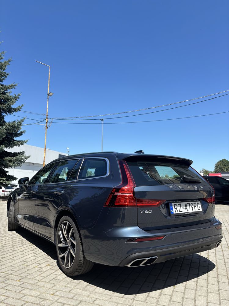 Volvo V60 2.0 Benzyna 250 HP Universal Faktura VAT 23%  ЕКСПОРТ ПДВ 0%