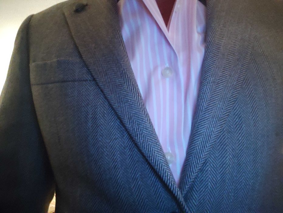 Blazer espinhado tom de castanho com cotoveleiras camurça - Novo