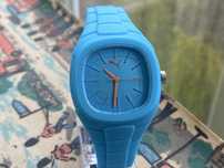 PUMA Bubble Gum Blue годинник / часи