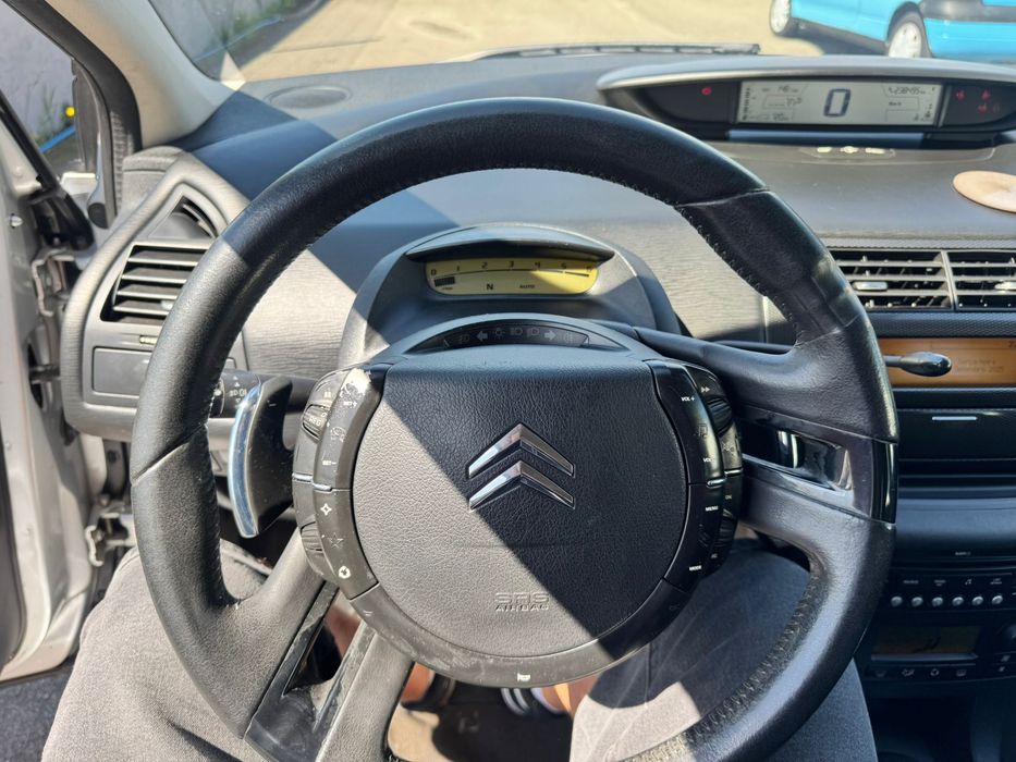 Citroen C4 1.6HDi 110CV Automático