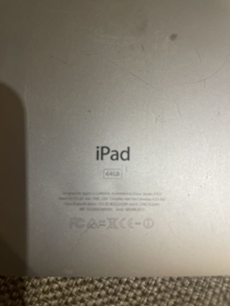 Продам iPad на запчасти