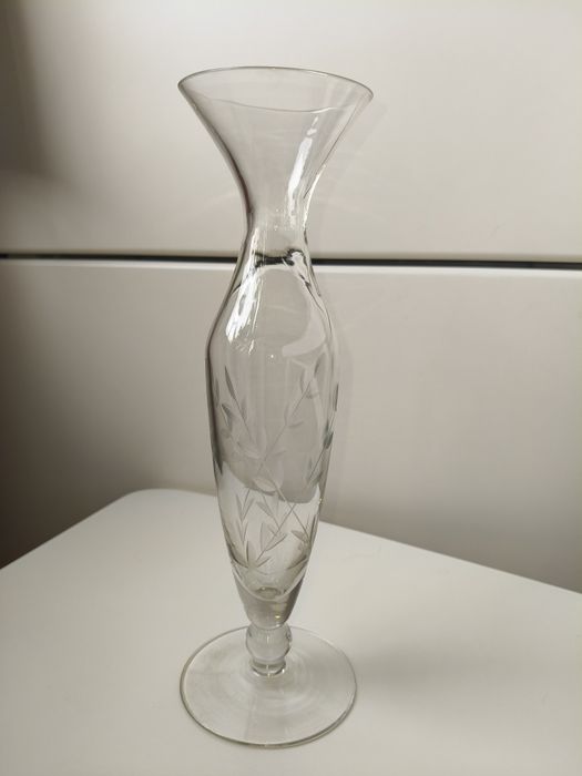 Szklany wazon kwiaty