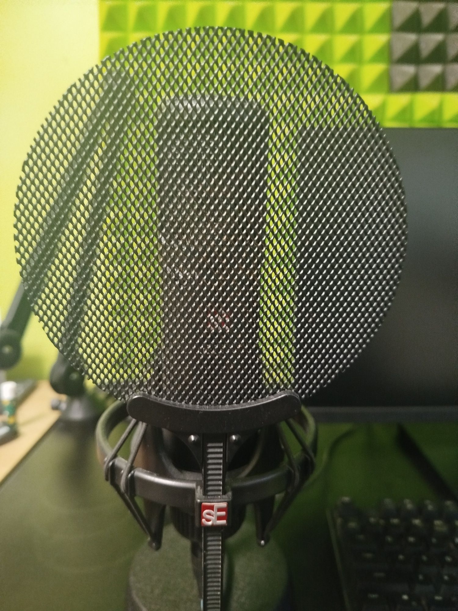 Mikrofon Se 2200 + 2 statywy, kable xlr 2 metry
