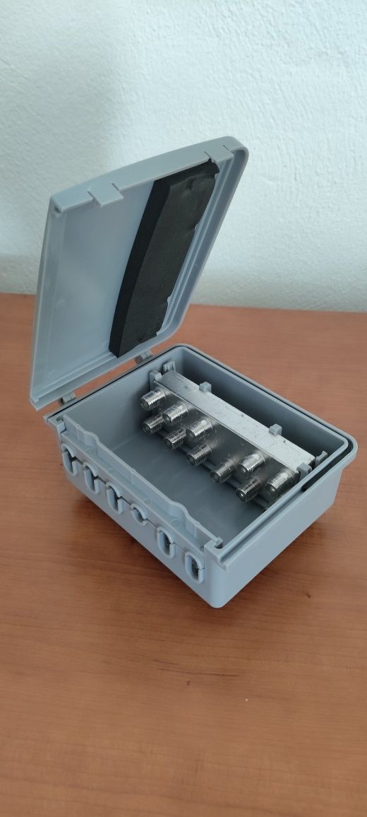 Switch DiSEqC Orton DSG 10/1 – Alta Qualidade p/ Antenas Parabólicas