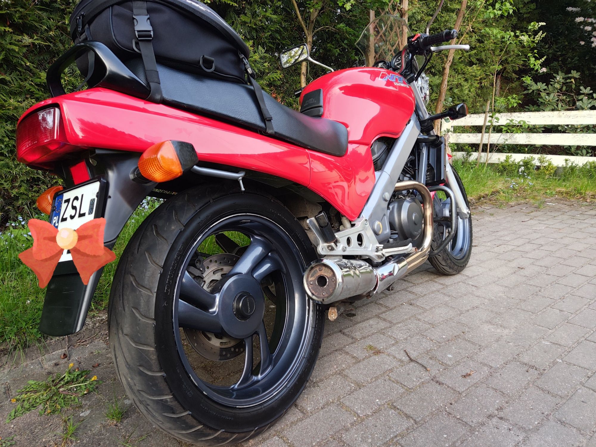 Honda NTV 650 Revere