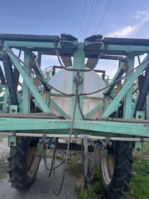 Оприскувач прицепний 21м