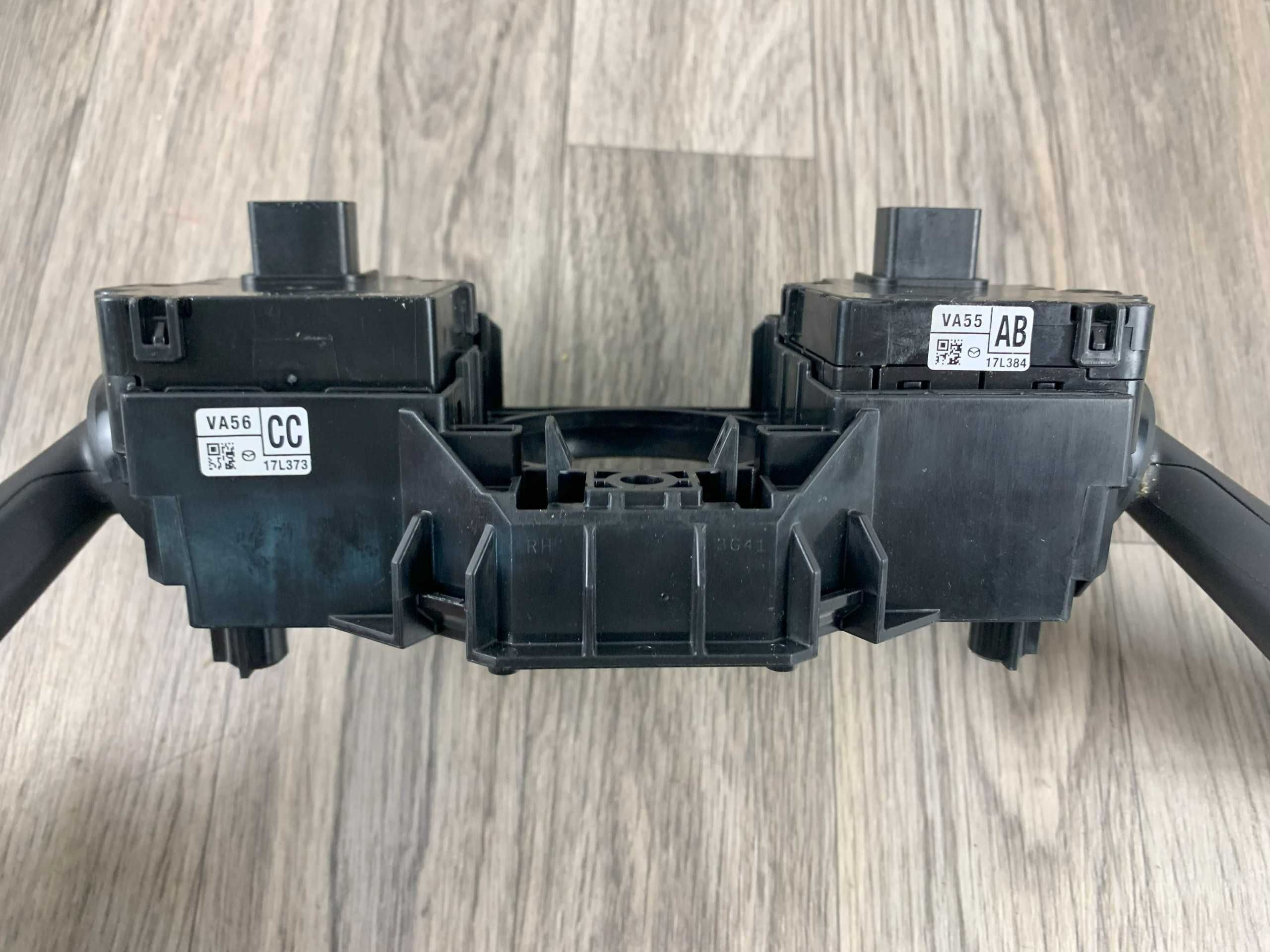 Mazda CX-50 2022 - 24 Steering Column Multifunction Switch