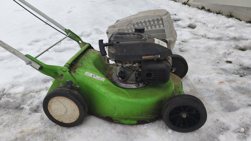 Kosiarka viking   100 zł