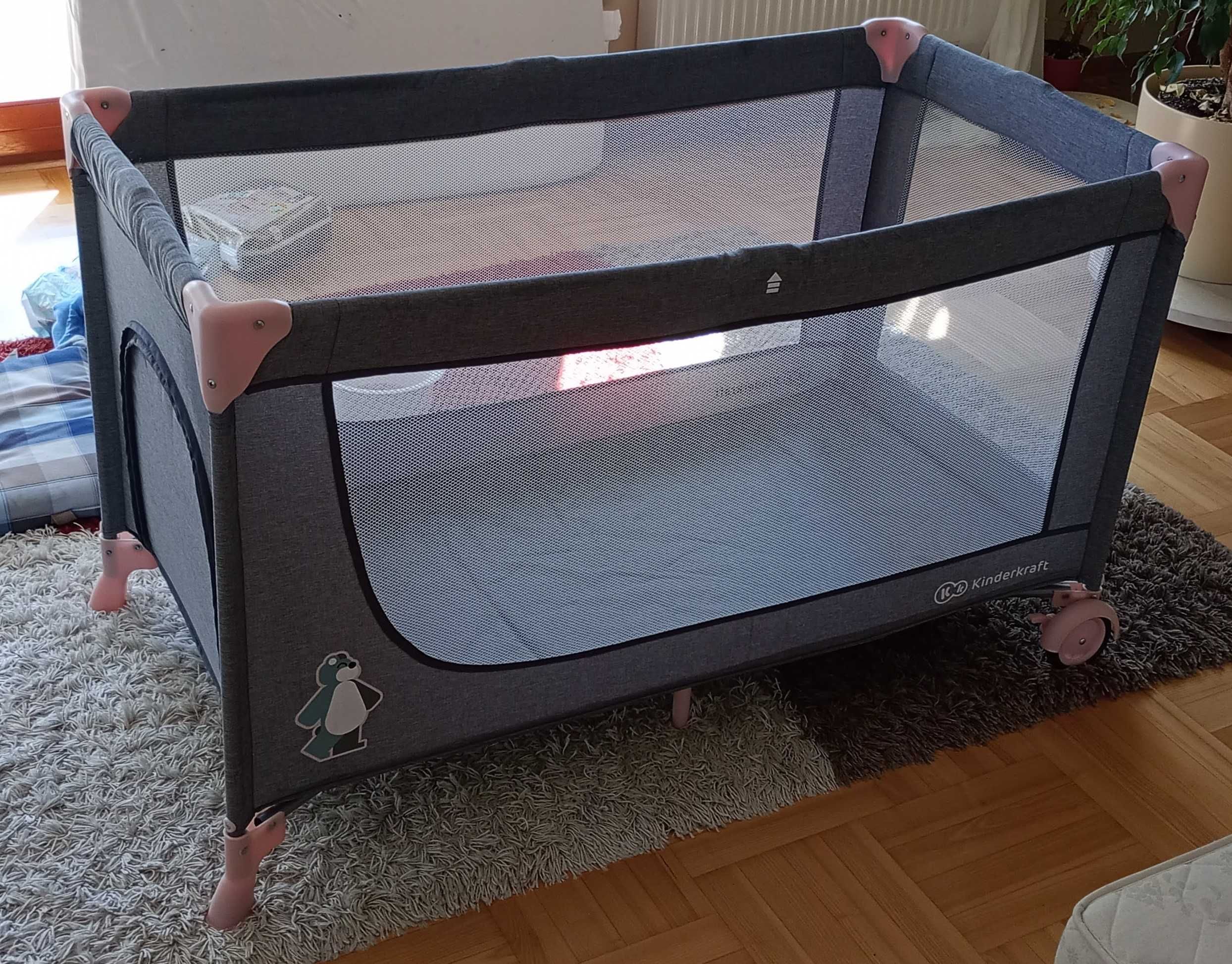 Łóżeczko turystyczne Kinderkraft – lekkie, składane,stan bardzo dobry!