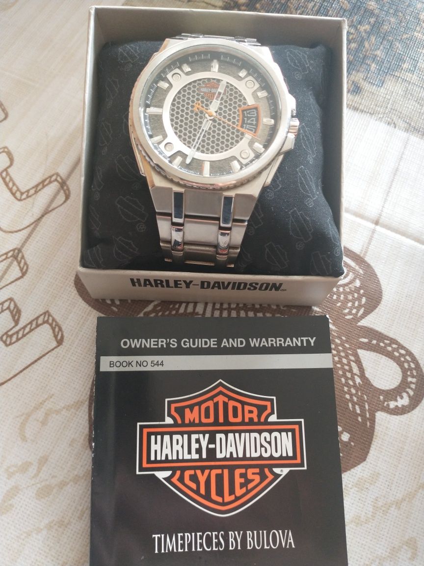 Oryginalny zegarek Harley Davidson.