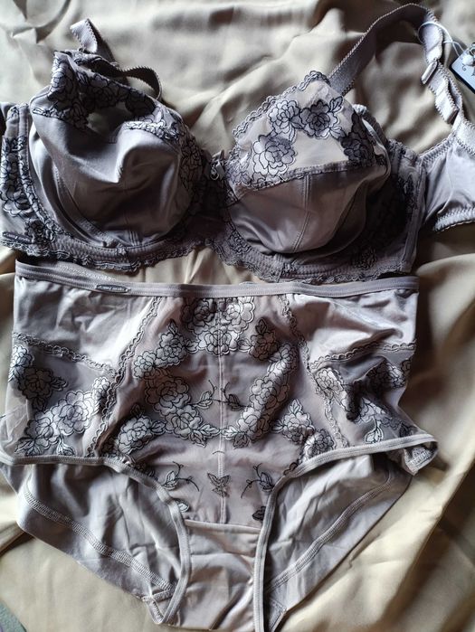 Бюстгальтери та трусики Lanny mode