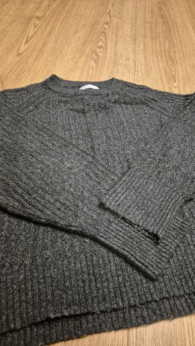 Ciemnoszary sweter L Pull&Bear