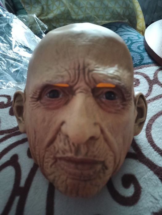 Латексная маска на Хеллоуин или для тематических вечеринок