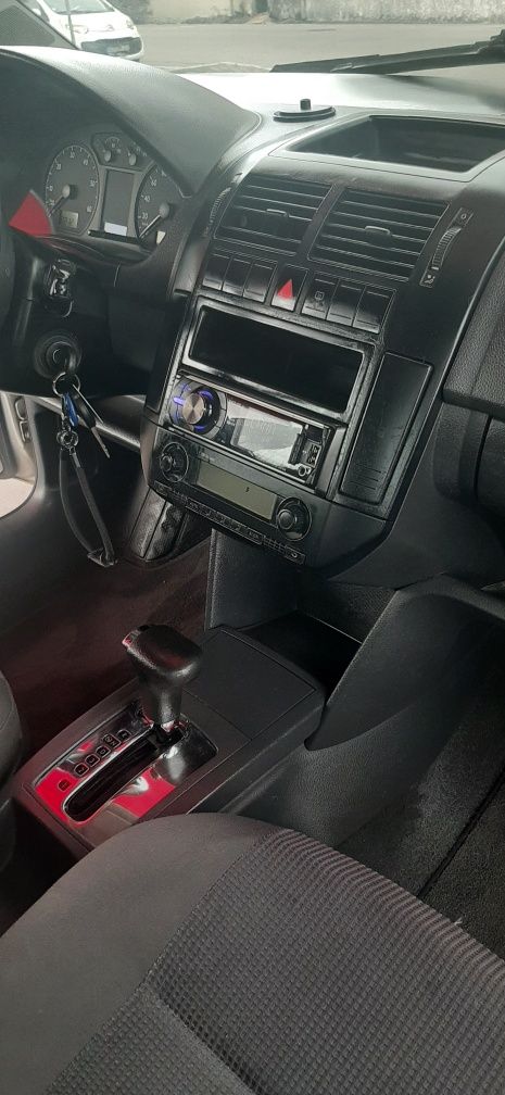 VW Polo 1.4 Automático
