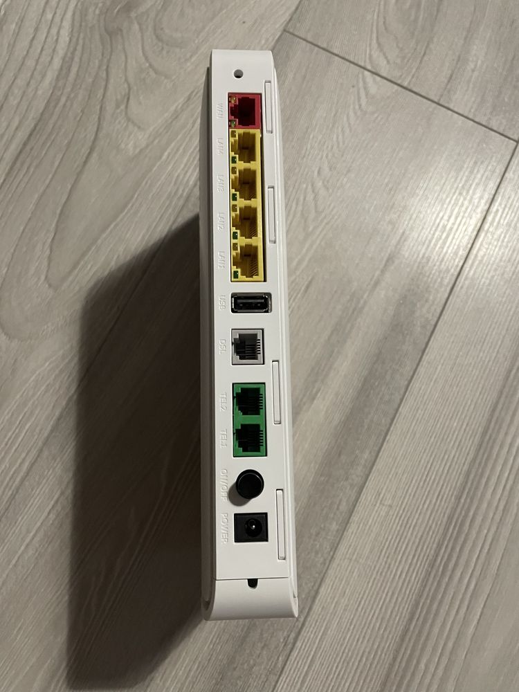 Router Genexis Pure ED500 — jak nowy, pełen zestaw!